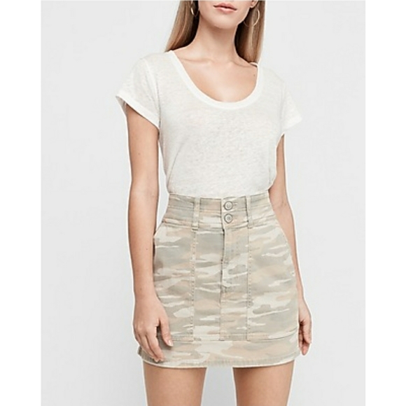 🌻NWT🌻SUPER HIGH WAISTED CAMO DENIM MINI SKIRT - Picture 1 of 4